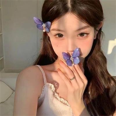蝙蝠侠与小丑女